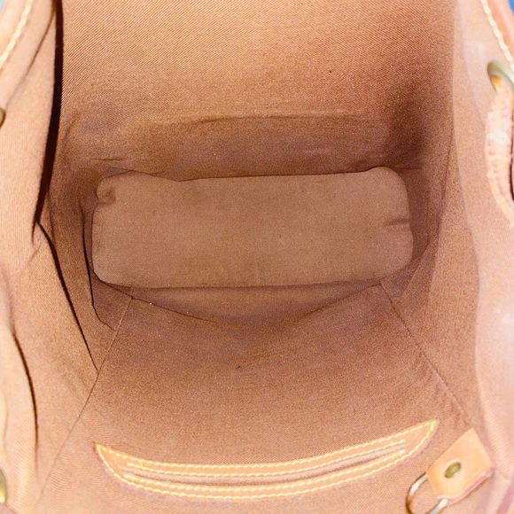 Lv backpack 🎒 - Picture 8 of 14